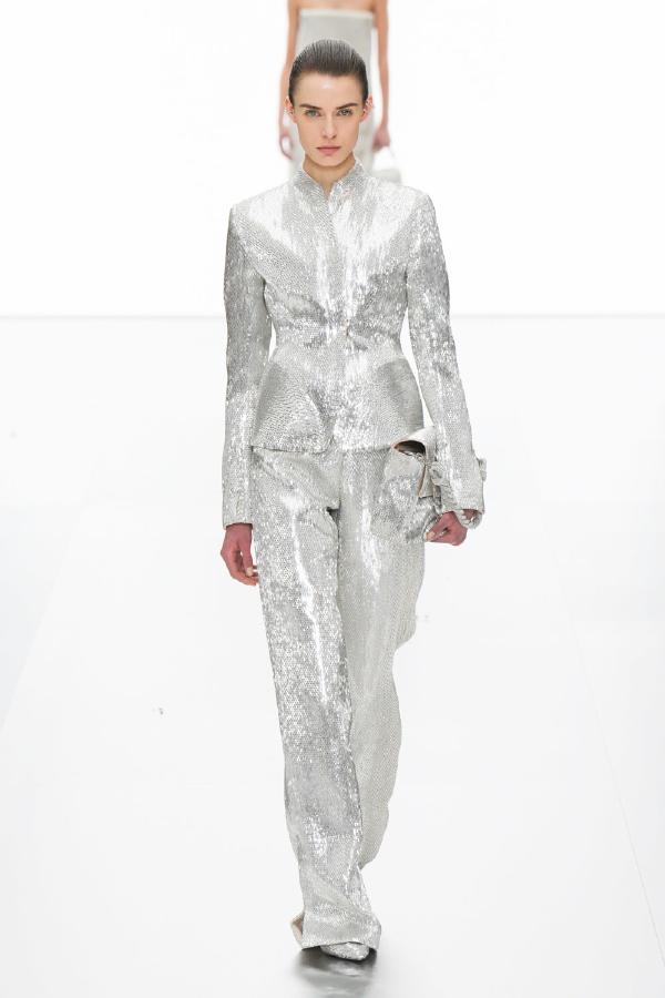 Fendi_SS24_Haute_Couture_Fashionela (32)