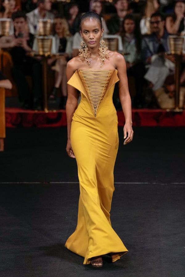 Alexis_Mabille_FW24_Haute_Couture_Fashionela (20)