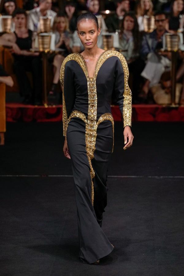 Alexis_Mabille_FW24_Haute_Couture_Fashionela (39)