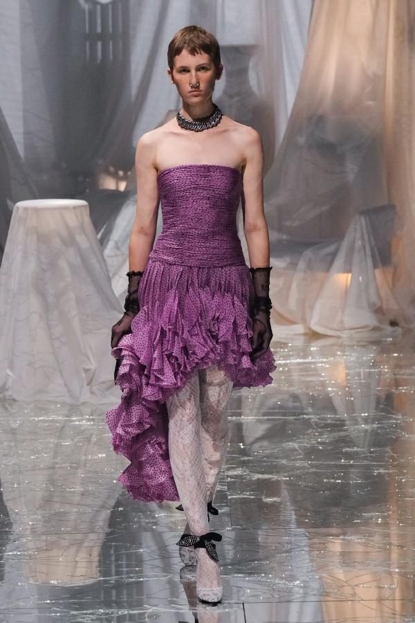 Valentino Pavillon des Folies: Alessandro Michele debuts his