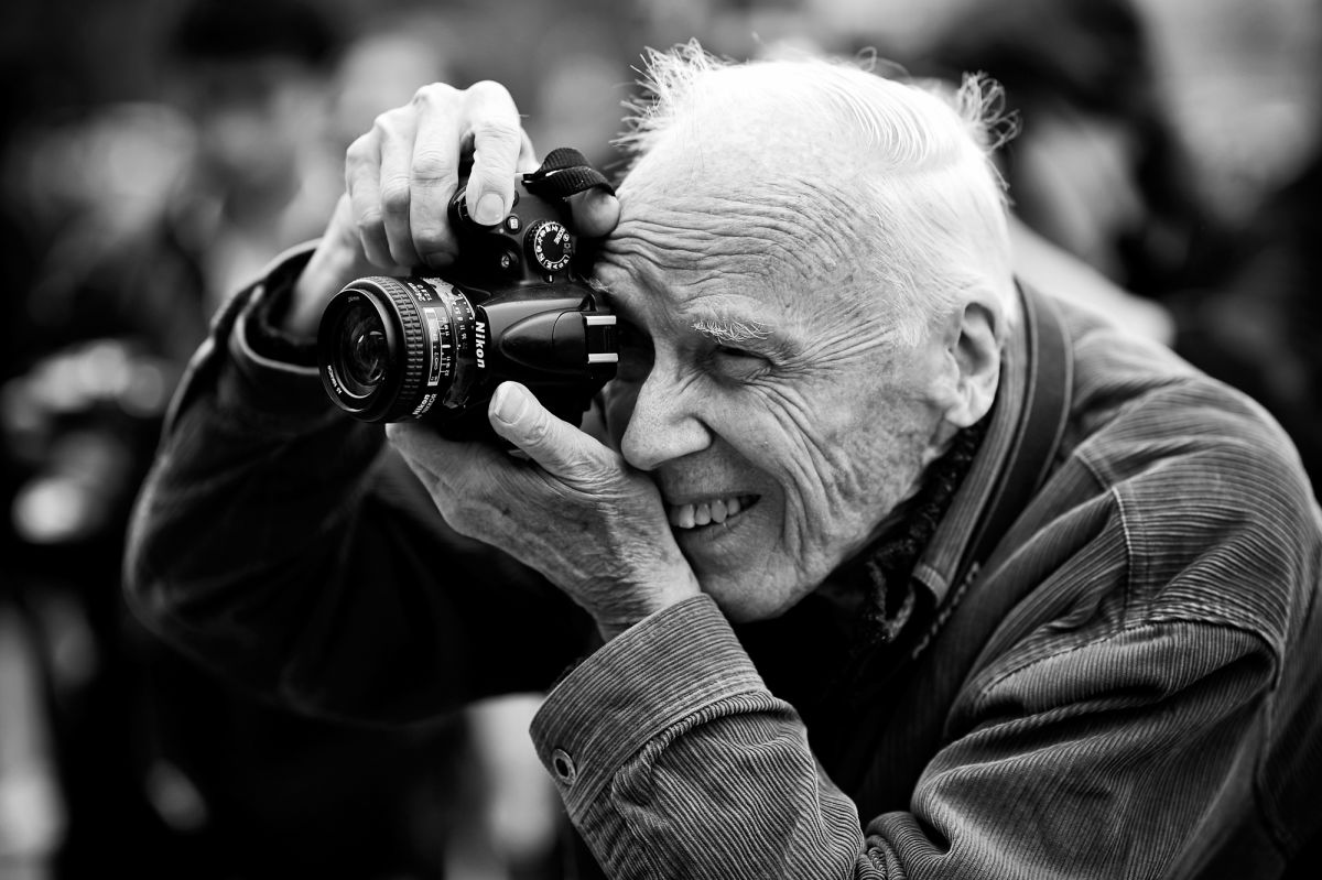 Legendary street-style photographer Bill Cunningham dies at 87Fashionela