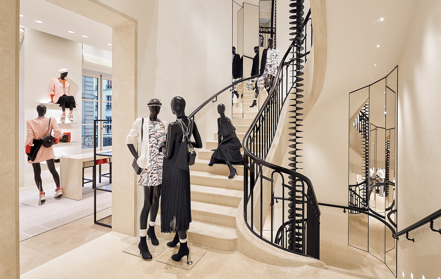 Chanel has opened a New Boutique at 19 Rue CambonFashionela