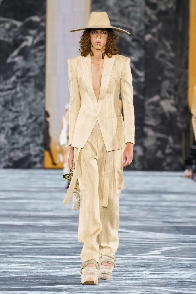 Balmain Spring 2023 collectionFashionela