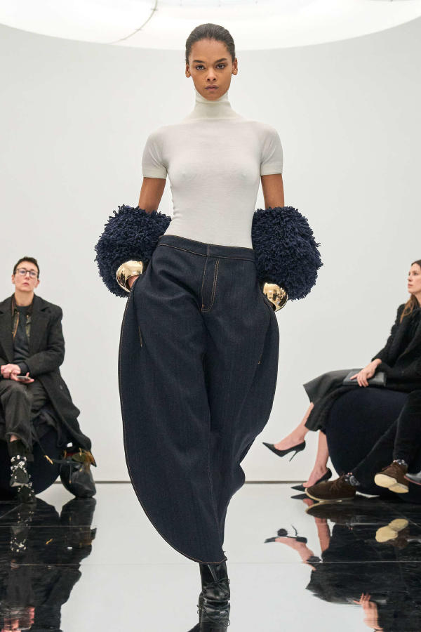Alaia_SS24_Haute_Couture_Fashionela (14)