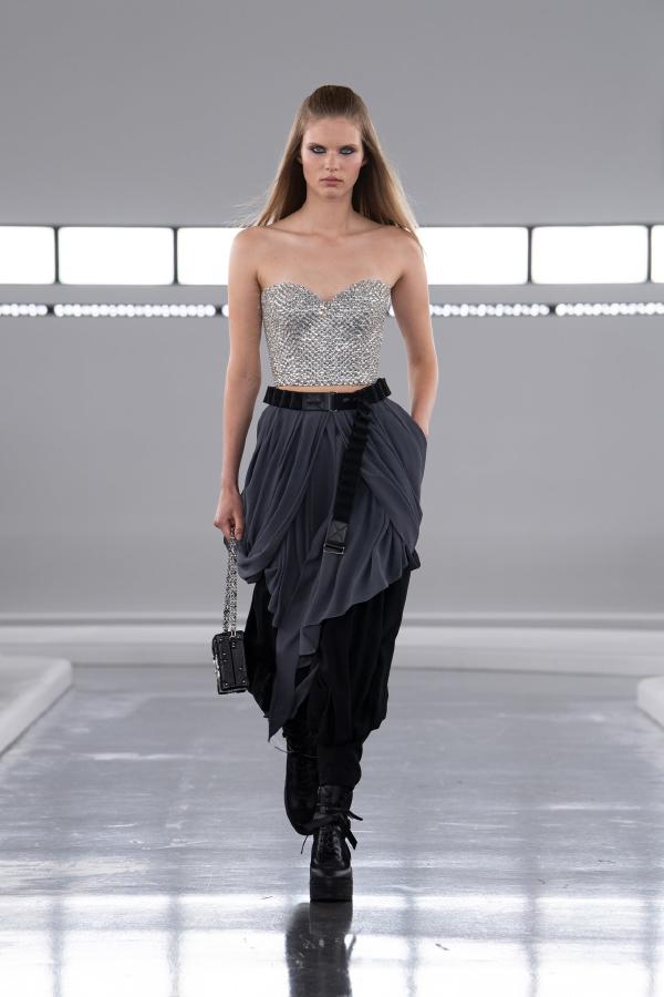 Louis_Vuitton_PreFall2024_Voyager_Fashionela (2)