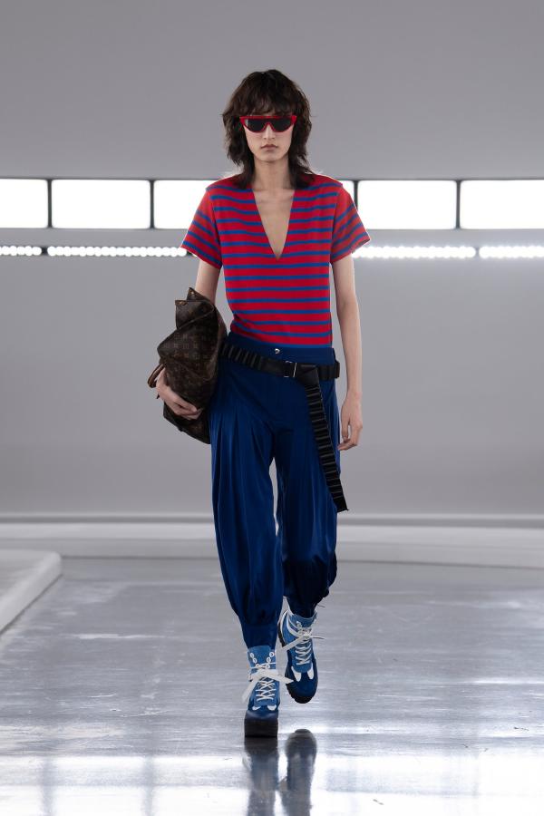 Louis_Vuitton_PreFall2024_Voyager_Fashionela (42)