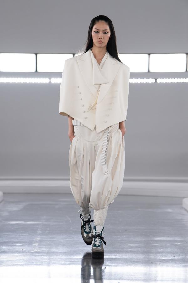 Louis_Vuitton_PreFall2024_Voyager_Fashionela (6)