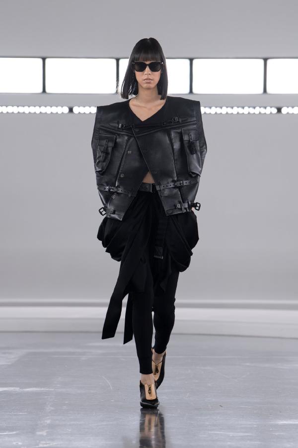 Louis_Vuitton_PreFall2024_Voyager_Fashionela (7)