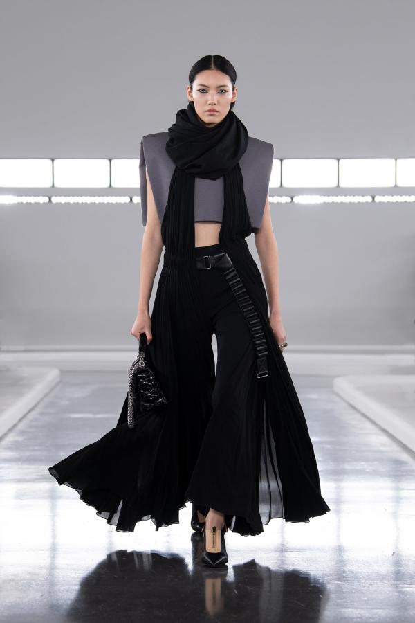 Louis_Vuitton_PreFall2024_Voyager_Fashionela (8)