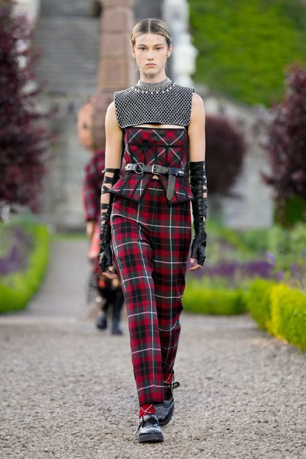 Dior_Cruise_2025_Fashionela (24)