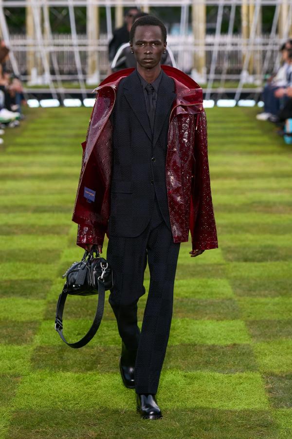 Louis_Vuitton_SS25_Menswear_Fashionela (13)