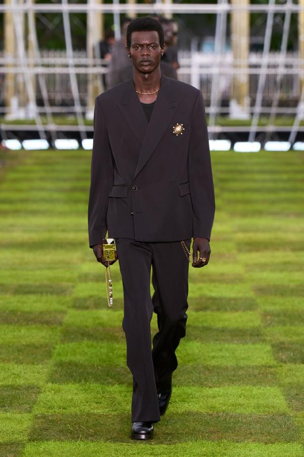 Louis_Vuitton_SS25_Menswear_Fashionela (20)