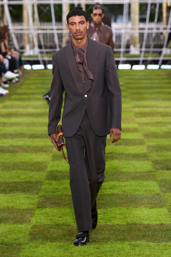 Louis_Vuitton_SS25_Menswear_Fashionela (26)