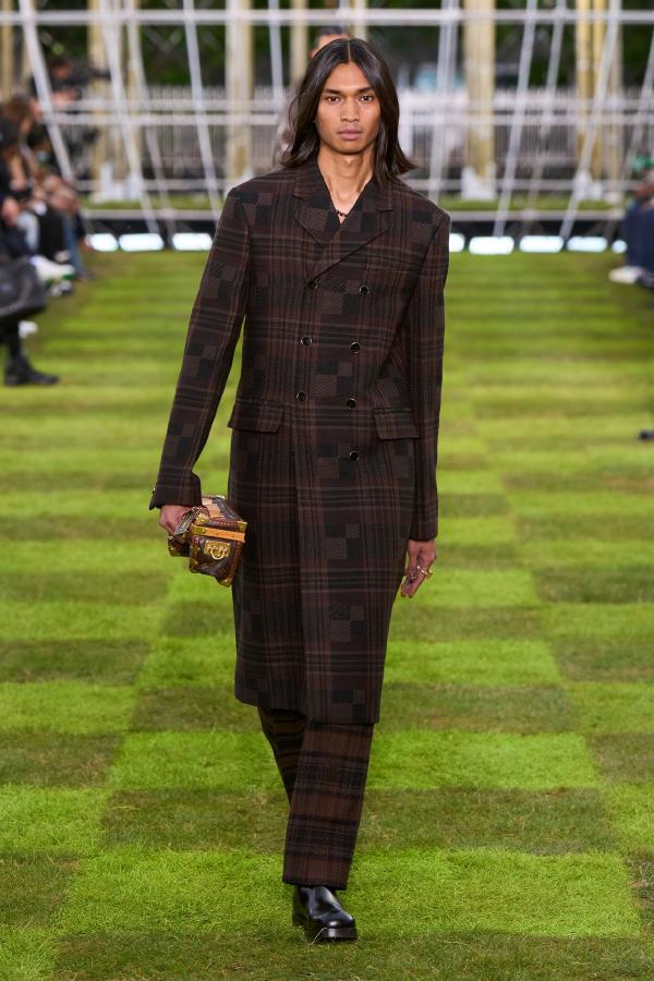 Louis_Vuitton_SS25_Menswear_Fashionela (29)