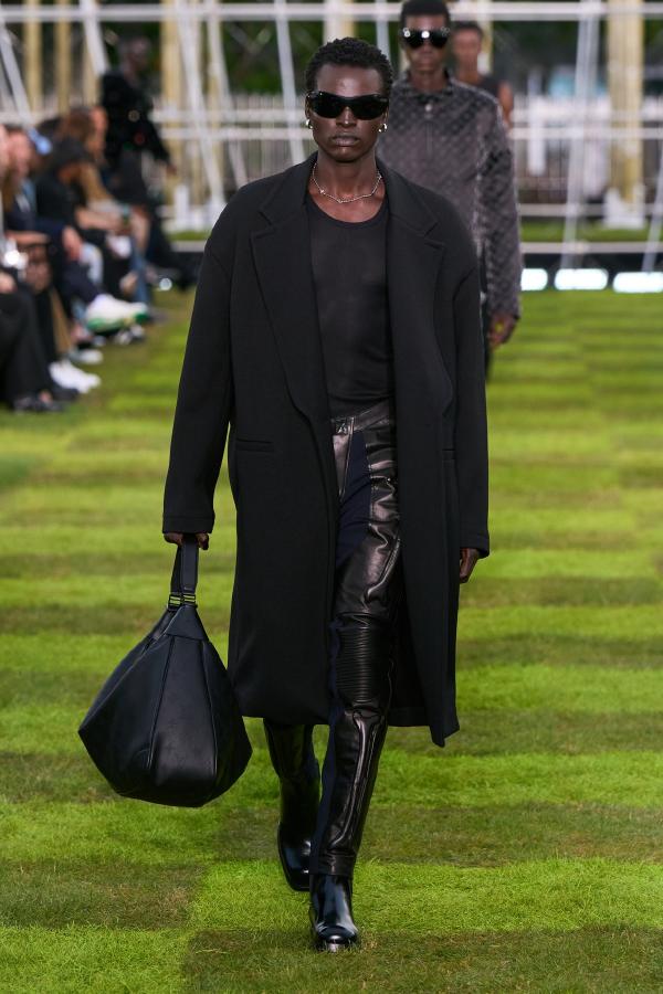 Louis_Vuitton_SS25_Menswear_Fashionela (4)