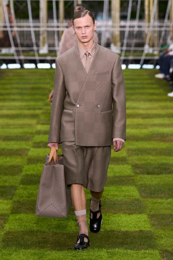 Louis_Vuitton_SS25_Menswear_Fashionela (53)