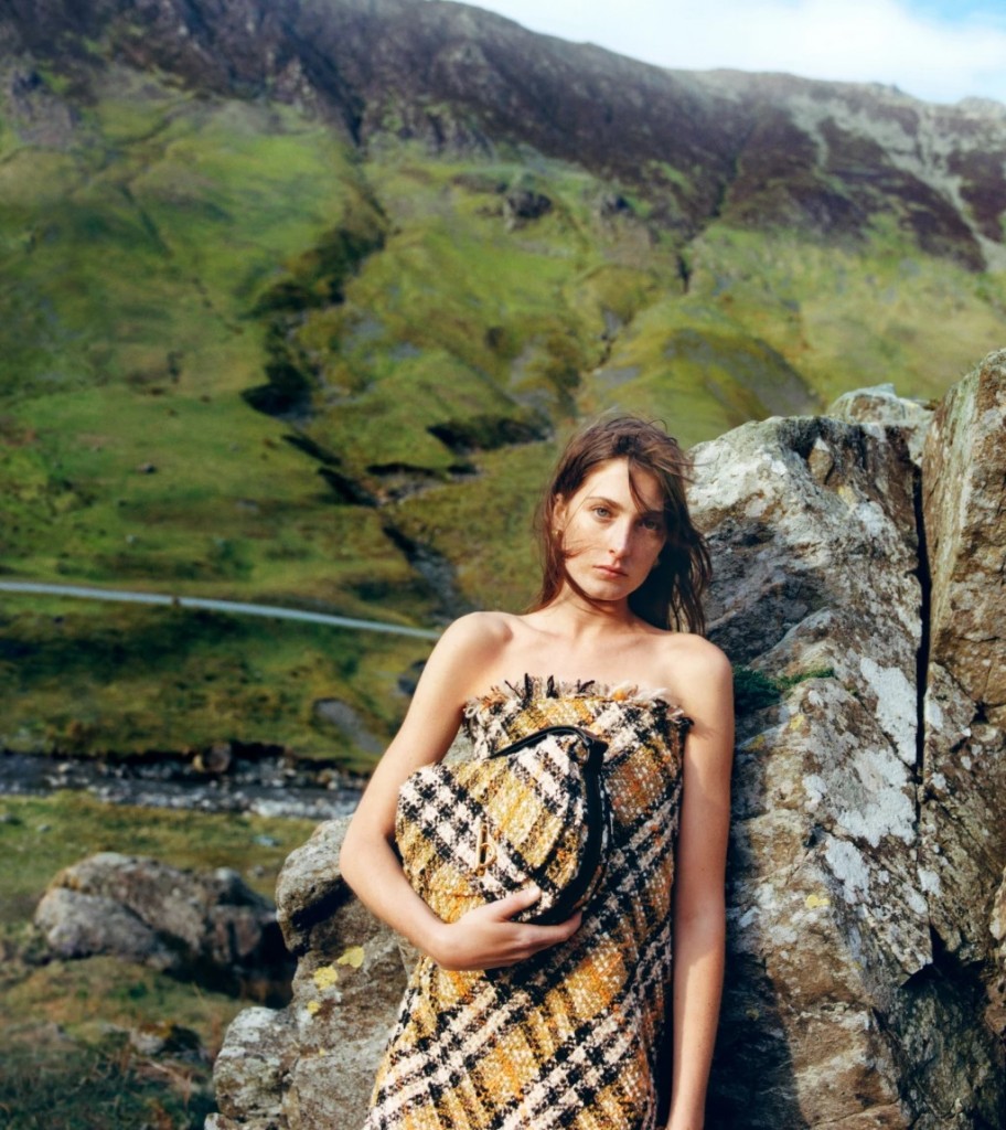Burberry_Winter_2024_Fashionela (8)